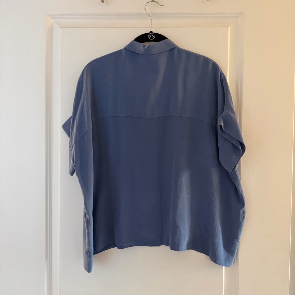 Everlane Women's Boxy Silk Shirt - Picture 5 of 7